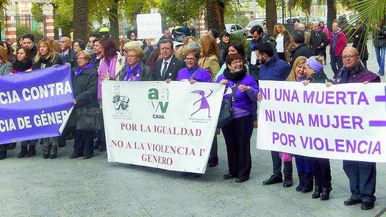 Férreo “no” a la violencia machista