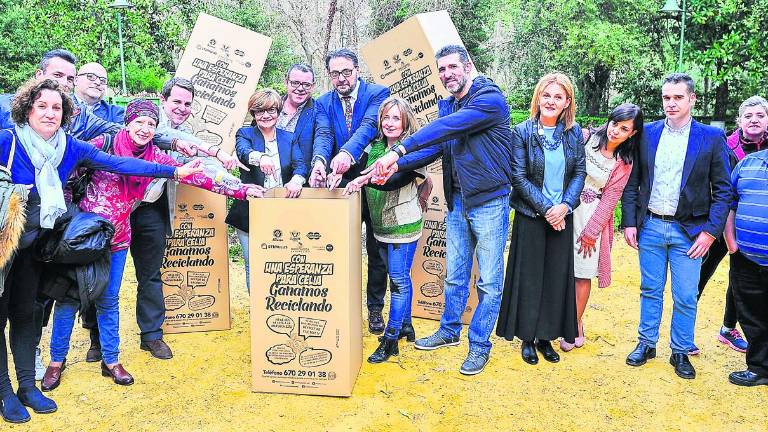 Reciclaje y solidaridad, unidos