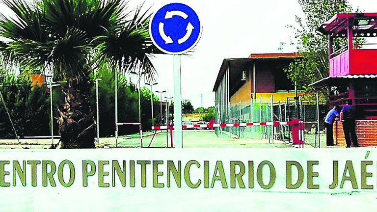 Insultos a varios funcionarios en la prisión de Jaén