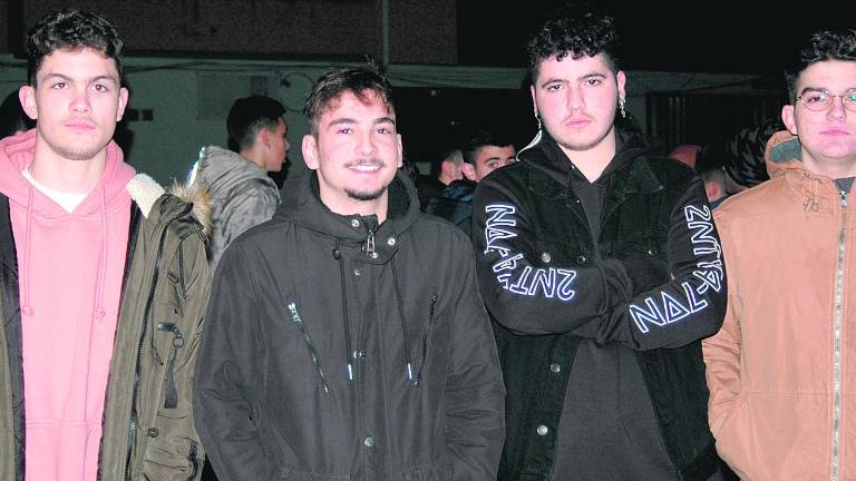Las batallas de “gallos”, en auge Las batallas de “gallos”, en auge