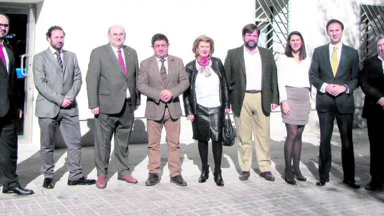 Apuesta por la innovación en salud durante cuarenta años Apuesta por la innovación en salud durante cuarenta años