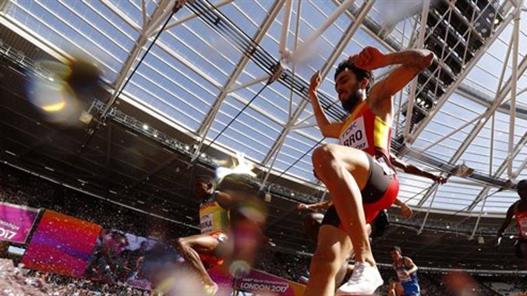 Carro logra la plata en la final de 3.000 metros obstáculos Carro logra la plata en la final de 3.000 metros obstáculos