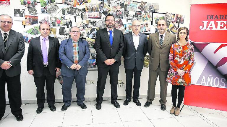 Firme apuesta por la tierra Firme apuesta por la tierra