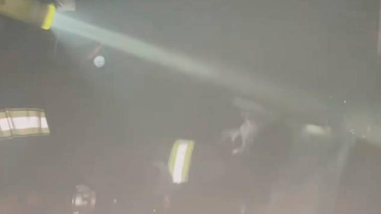 Incendio en una vivienda y de un transformador que deja sin luz a medio Torredelcampo
