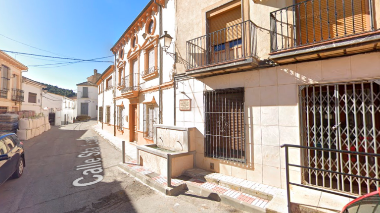 <i>Calle Santa Lucía de Frailes. / Google Maps.</i>