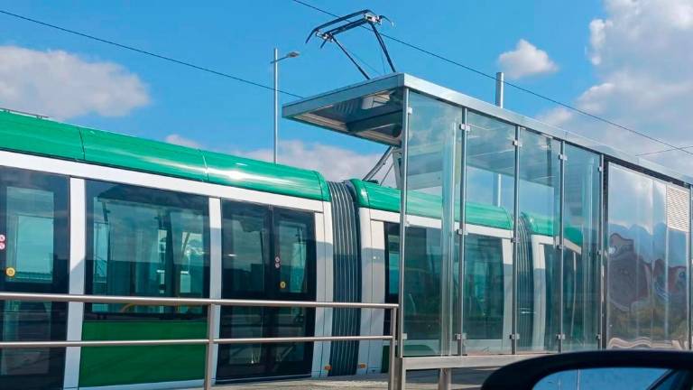 El tranvía vuelve a las calles de Jaén por segunda vez en una semana