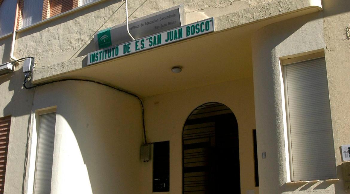 Fachada del IES San Juan Bosco de Jaén. / Agustín Muñoz / Diario JAÉN.