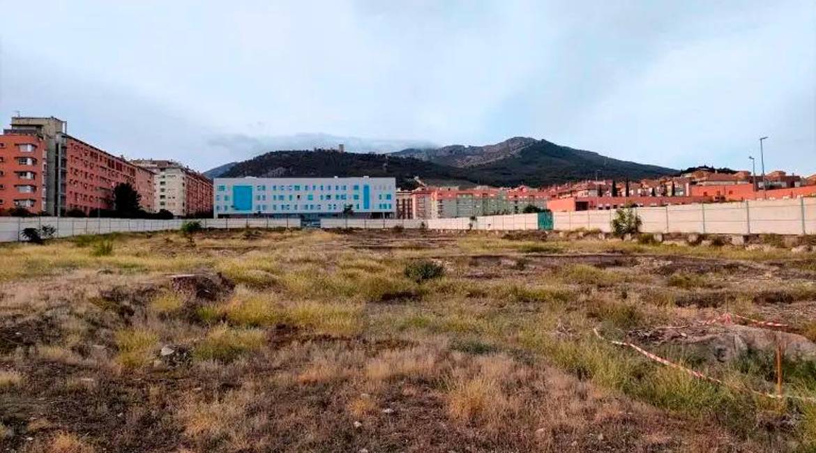 Solar donde se prevé la construcción de la Ciudad de la Justicia de Jaén. / Europa Press.