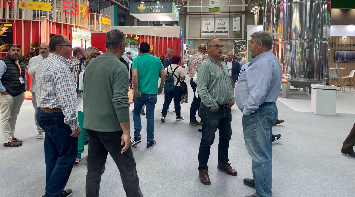 Primer día de la Feria Internacional del Aceite de Oliva e Industrias Afines, Expoliva 2025, en Jaén. / Ana Isabel Bravo / Diario JAÉN. 