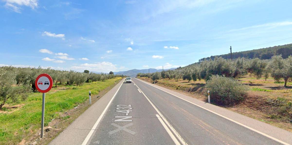 Muere un hombre en Alcaudete por la colisión de un turismo y un camión Muere un hombre en Alcaudete por la colisión de un turismo y un camión