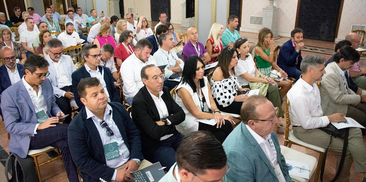 <i>Asistentes a las XIII Jornadas del Ciclo Integral del Agua. / Inmaculada Cejudo / Diario JAÉN. </i> <i>Asistentes a las XIII Jornadas del Ciclo Integral del Agua. / Inmaculada Cejudo / Diario JAÉN. </i>