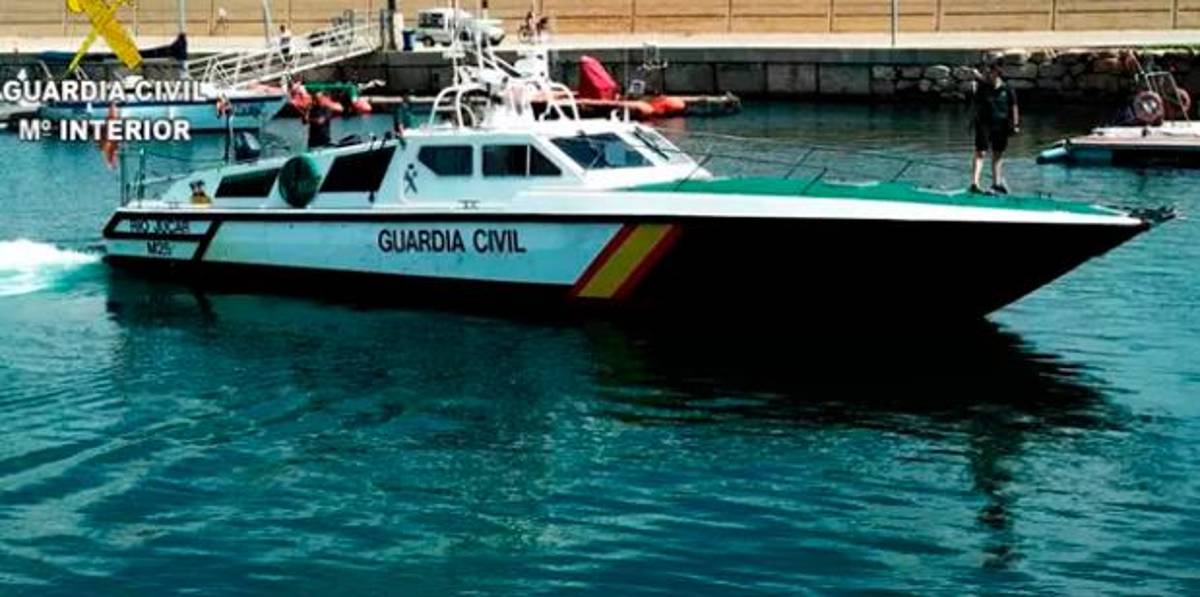 El buque de la Guardia Civil continúa fondeado con 168 migrantes a la espera del desembarco en Mauritania El buque de la Guardia Civil continúa fondeado con 168 migrantes a la espera del desembarco en Mauritania