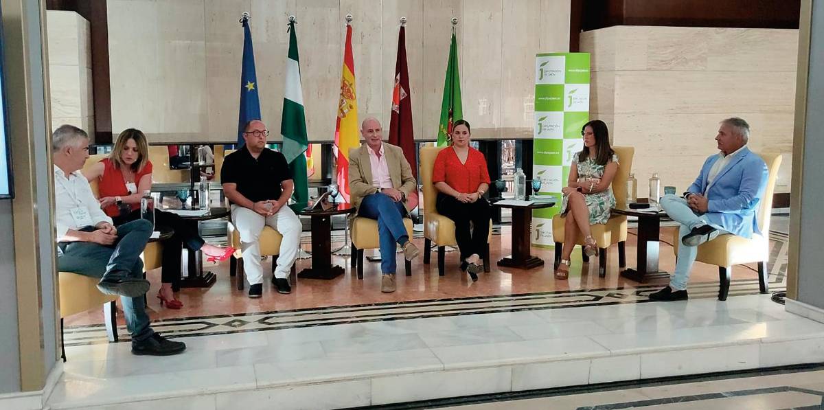 Ahorrar en tiempos de guerra: Éxito en las XIII Jornadas del Ciclo Integral del Agua Ahorrar en tiempos de guerra: Éxito en las XIII Jornadas del Ciclo Integral del Agua