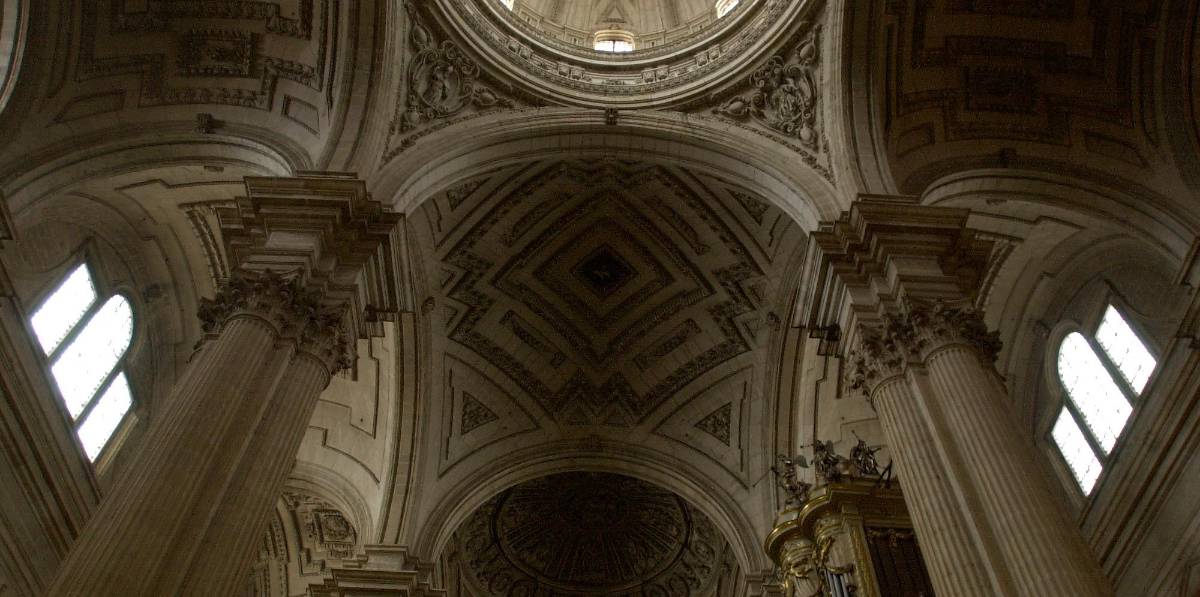 La restauración de las vidrieras de la Catedral de Jaén está casi terminada La restauración de las vidrieras de la Catedral de Jaén está casi terminada