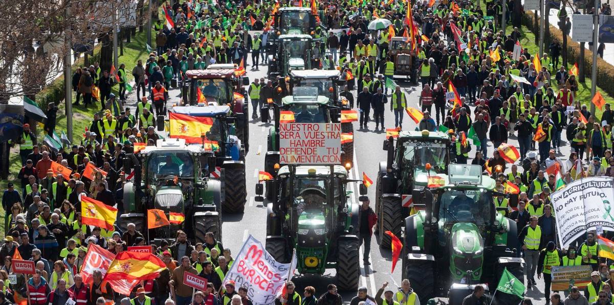 Más de 100 tractores recorren hoy Madrid