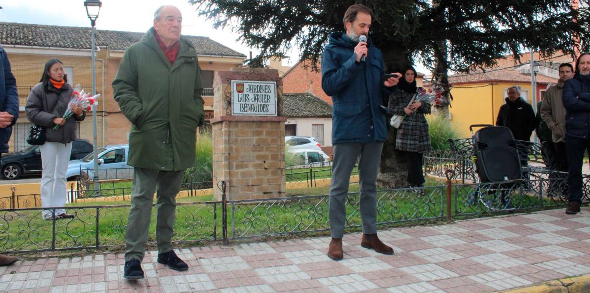 Villacarrillo homenajea a Luis Javier Benavides, uno de los asesinados en la matanza de Atocha Villacarrillo homenajea a Luis Javier Benavides, uno de los asesinados en la matanza de Atocha