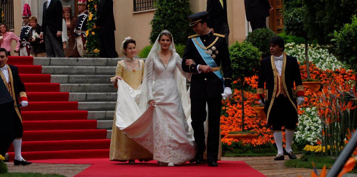Los Reyes Felipe y Letizia celebran su 20º aniversario de boda Los Reyes Felipe y Letizia celebran su 20º aniversario de boda