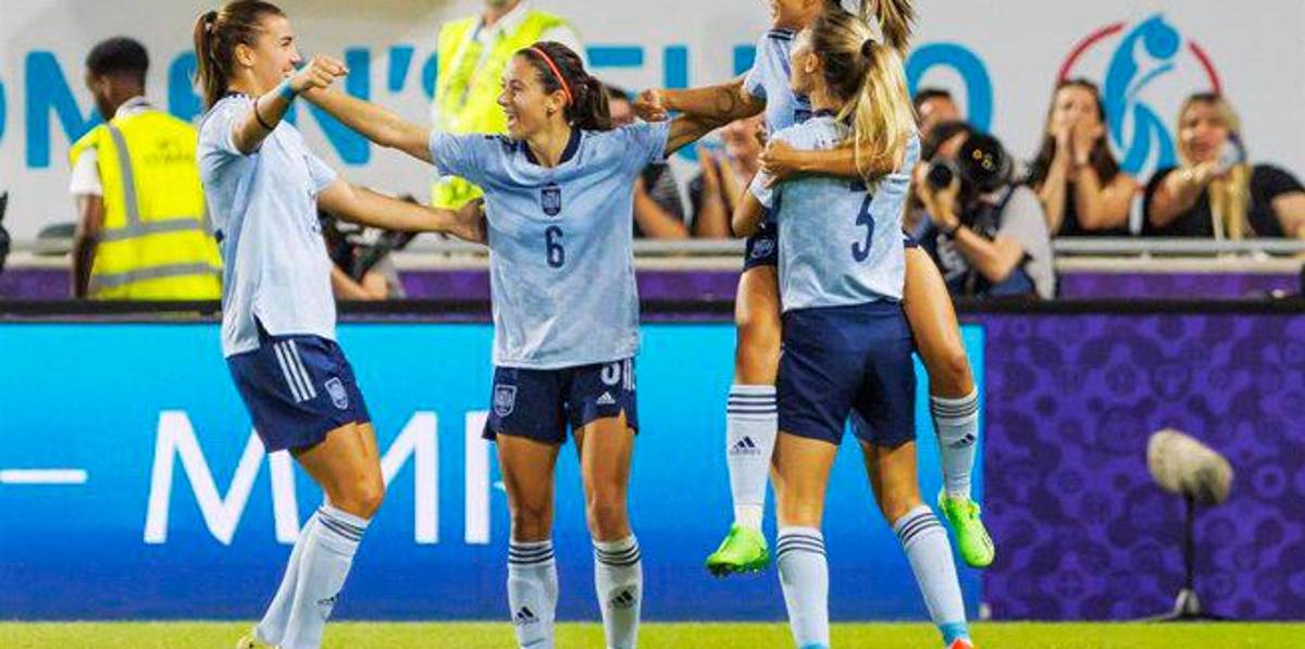 Las 15 jugadoras advierten que no han renunciado a la selección y que nunca han pedido el cese de Vilda