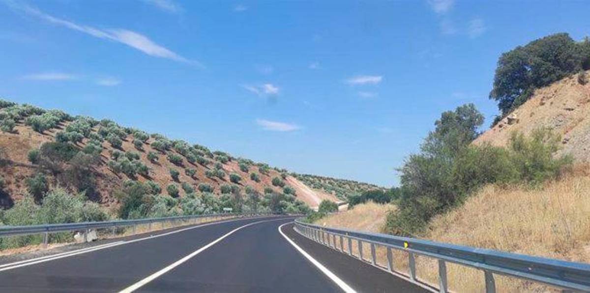 Movilización para exigir la conversión de la A-306, que une El Carpio y Torredonjimeno, en autovía Movilización para exigir la conversión de la A-306, que une El Carpio y Torredonjimeno, en autovía