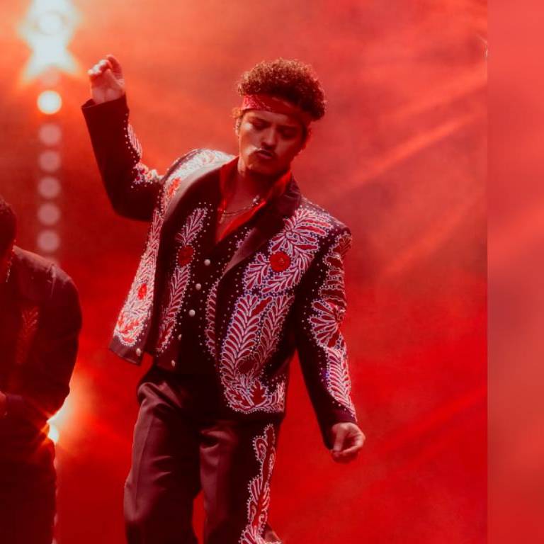 <i>Bruno Mars en su concierto en Madrid. / @brunomars</i>