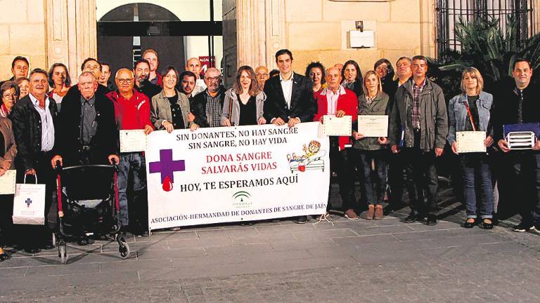 Gratitud del conjunto de la sociedad por “muchos litros de sangre y solidaridad”