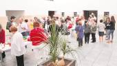 EN LA TEJUELA. Pausa para el desayuno durante el encuentro de asociaciones femeninas.