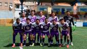 Formación inicial del Real Jaén en el campo de La Espiguera de Melilla.