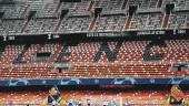 DERROTA. El Valencia no pudo remontar en un estadio que estaba vacío.