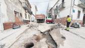 URBANISMO . Trabajadores en las obras que se llevan a cabo en las calles Ariza, Cristo del Gallo y Camino Ancho.