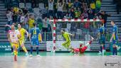 Alan Brandi, Mati Rosa y Míchel celebran el gol de la victoria contra el Peñíscola. / JF Monti / Jaén FS. 