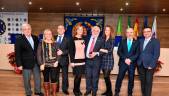 UNIDOS. El presidente del Colegio de Enfermería, Francisco Lendínez, con miembros de la junta de gobierno.