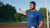 ATLETA. Alberto González, lanzador de martillo y deportista de Alto Nivel de la UJA.