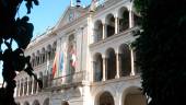 ADMINISTRACIÓN. Exterior del Ayuntamiento de Andújar, situado en la Plaza de Santa María.