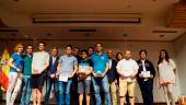 FOTO DE FAMILIA. Autoridades y primeros clasificados del séptimo Campeonato Iberoamericano de Ajedrez en Linares.