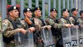 Imagen de archivo de efectivos de la Policía de Perú en Lima. / Li Muzi / Contacto / Europa Press.