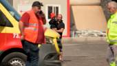 Uno de los menores migrantes rescatados tras volcar un cayuco a su llegada al Puerto de la Restinga, a 28 de mayo de 2025. / Europa Press. 