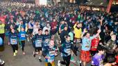 Imagen de archivo de la Carrera Urbana Internacional Noche de San Antón, en la edición de 2025. / Juande Ortiz.