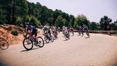 Los ciclistas compiten en la prueba que acoge la Sierra de Segura. / Antonio Blanca / Irene Vecina. 