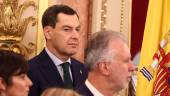 El presidente de la Junta de Andalucía, Juanma Moreno, durante el acto institucional por el Día de la Constitución, en el Congreso de los Diputados. / Eduardo Parra / Europa Press.