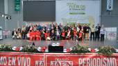 Premiados en Jaén Única 2023 con directivos del periódico y autoridades. / Agustín Muñoz.