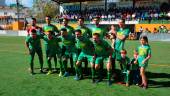 TITULARIDAD. Los jugadores iniciales del Atlético Mancha Real en el partido ante el Real Jaén.