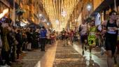 Corredores y público en la Carrera Urbana Noche de San Antón, enero de 2024. Archivo. / Ayuntamiento de Jaén.