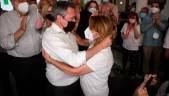 Susana Díaz felicita a Juan Espadas en la sede del PSOE-A en la calle de San Vicente el pasado 13 de junio.