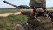 Prácticas de tiro en el campo de maniobras de San Gregorio. / Ministerio de Defensa.