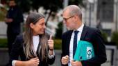 Míriam Nogueras y Josep María Cruset a su llegada a una rueda de prensa ayer. / Eduardo Parra / Europa Press.