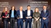Sandra de Blas, Gerente de Natursnacks; Elodie Perthuisot, directora ejecutiva de Carrefour España; Tomás José Mocholí Comes, Gerente de Hortalizas Tomeli; Juanma Garro, presidente de Lacturale; Amparo López Senovilla, Secretaria de Estado de Comercio y Jorge Ybarra Loring, director comercial de Carrefour España