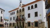 Imagen de archivo de la fachada del Ayuntamiento de Sabiote. 