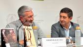 Hermenegildo Cruz y Francisco Reyes en la presentación de “Victoria”. / Diputación de Jaén.
