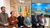 Francisco Javier Lozano; Jesús Pozuelo, José Ordóñez, José Ayala, Manuel Fernández y Francisco Reyes en la presentación, a la que también han acudido empresarios de este espacio protegido. / Diputación de Jaén.