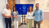 Manuel Arjonilla, África Colomo, Beatriz López y Javier Mañas en la presentación del torneo de fútbol playa en el Ayuntamiento de Jaén. 